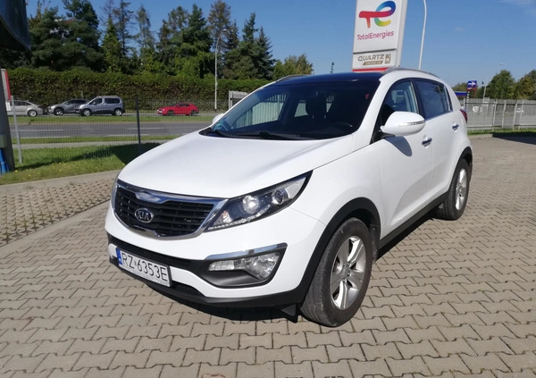 Kia Sportage cena 39900 przebieg: 153498, rok produkcji 2010 z Tychowo małe 191